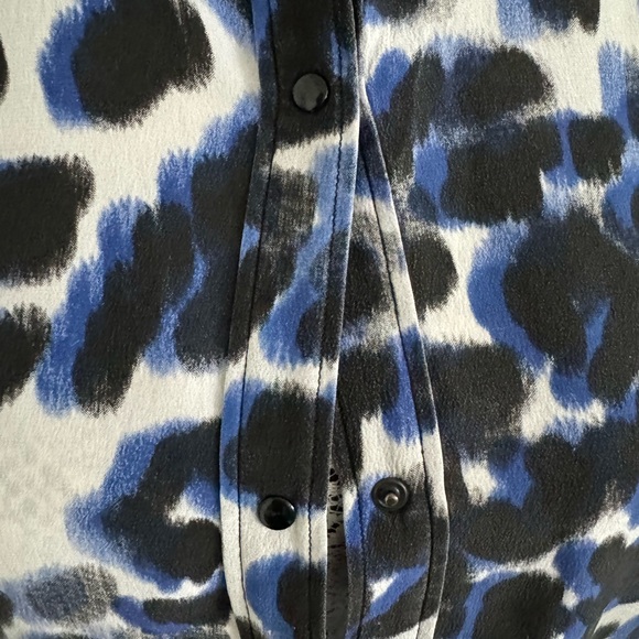Sandro 100% Silk Button Down, Sz 2, Leopard Print - Picture 5 of 12